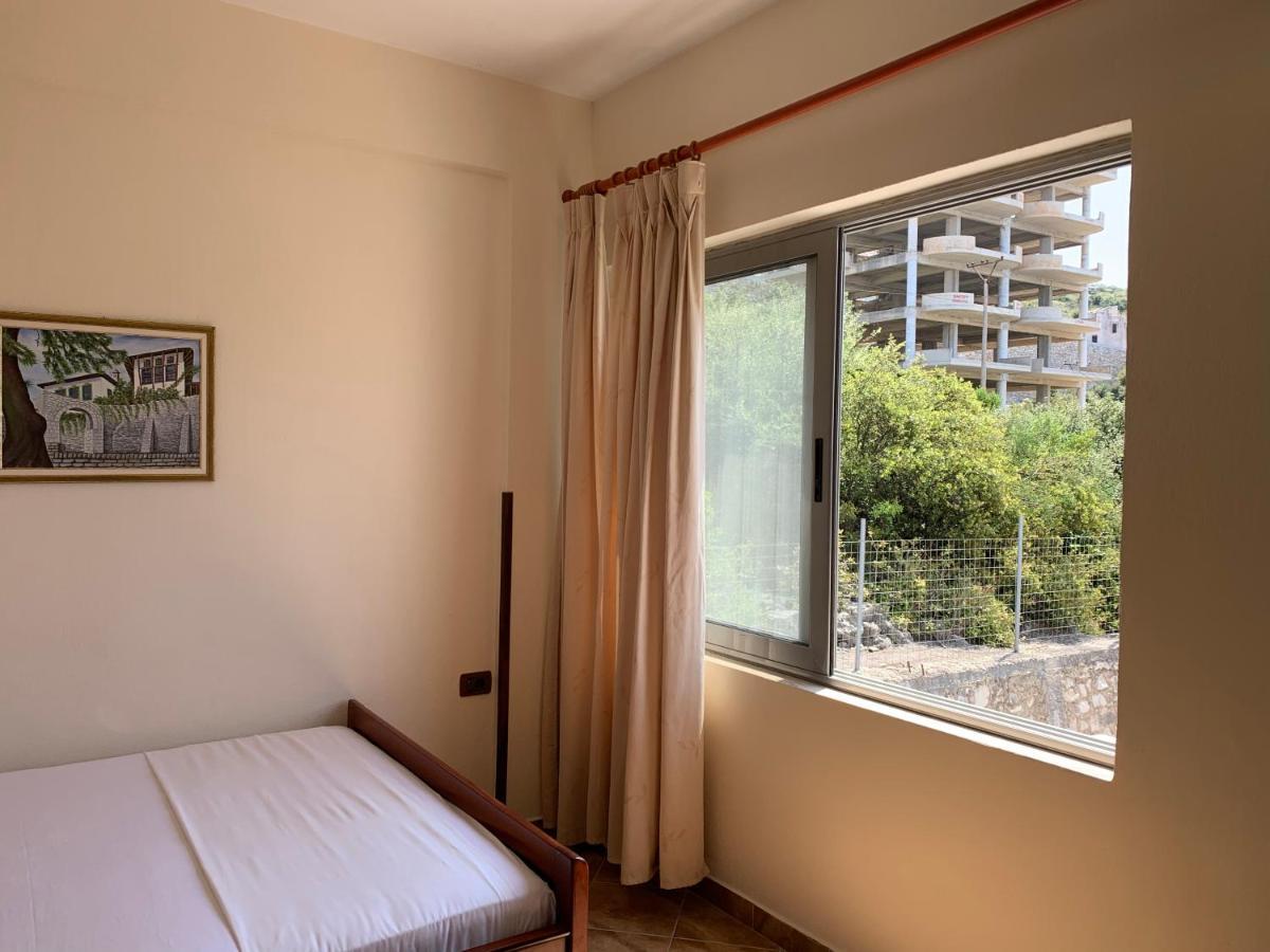 The First Hotel Saranda Exteriör bild