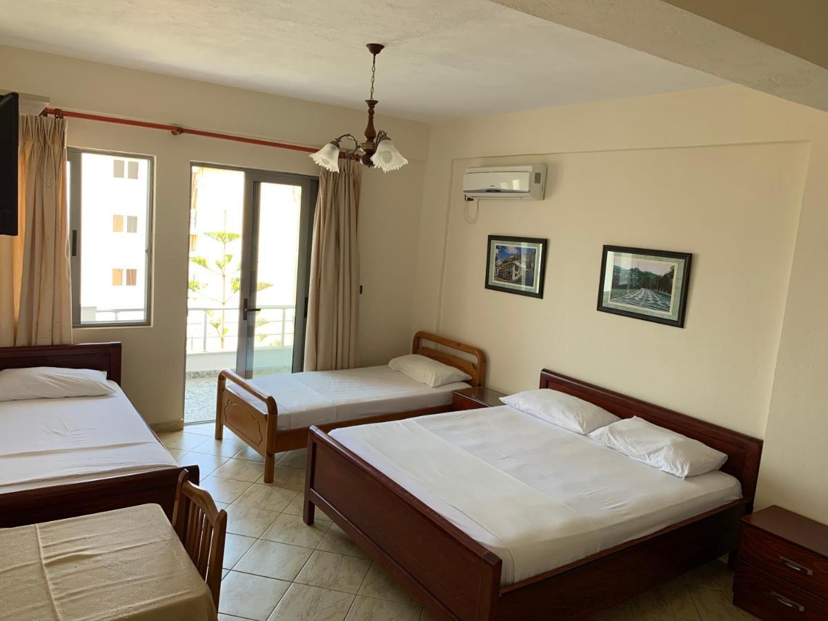 The First Hotel Saranda Exteriör bild